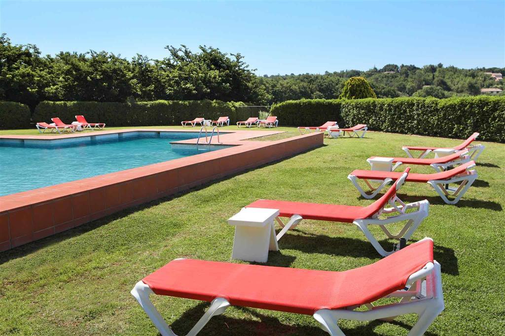 Mercure Aix-En-Provence Sainte-Victoire Chateauneuf-le-Rouge Luaran gambar