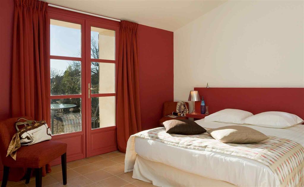 Mercure Aix-En-Provence Sainte-Victoire Chateauneuf-le-Rouge Luaran gambar