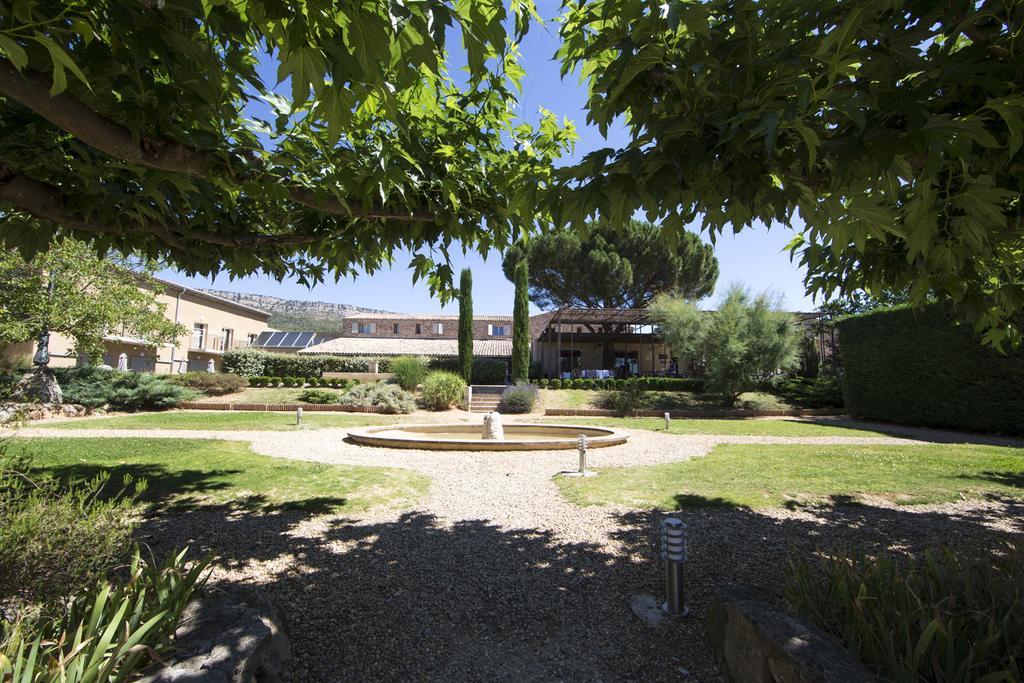 Mercure Aix-En-Provence Sainte-Victoire Chateauneuf-le-Rouge Luaran gambar