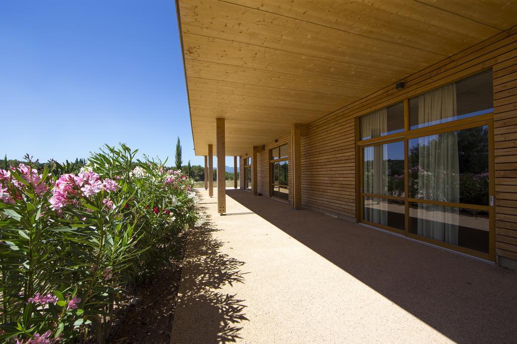 Mercure Aix-En-Provence Sainte-Victoire Chateauneuf-le-Rouge Luaran gambar