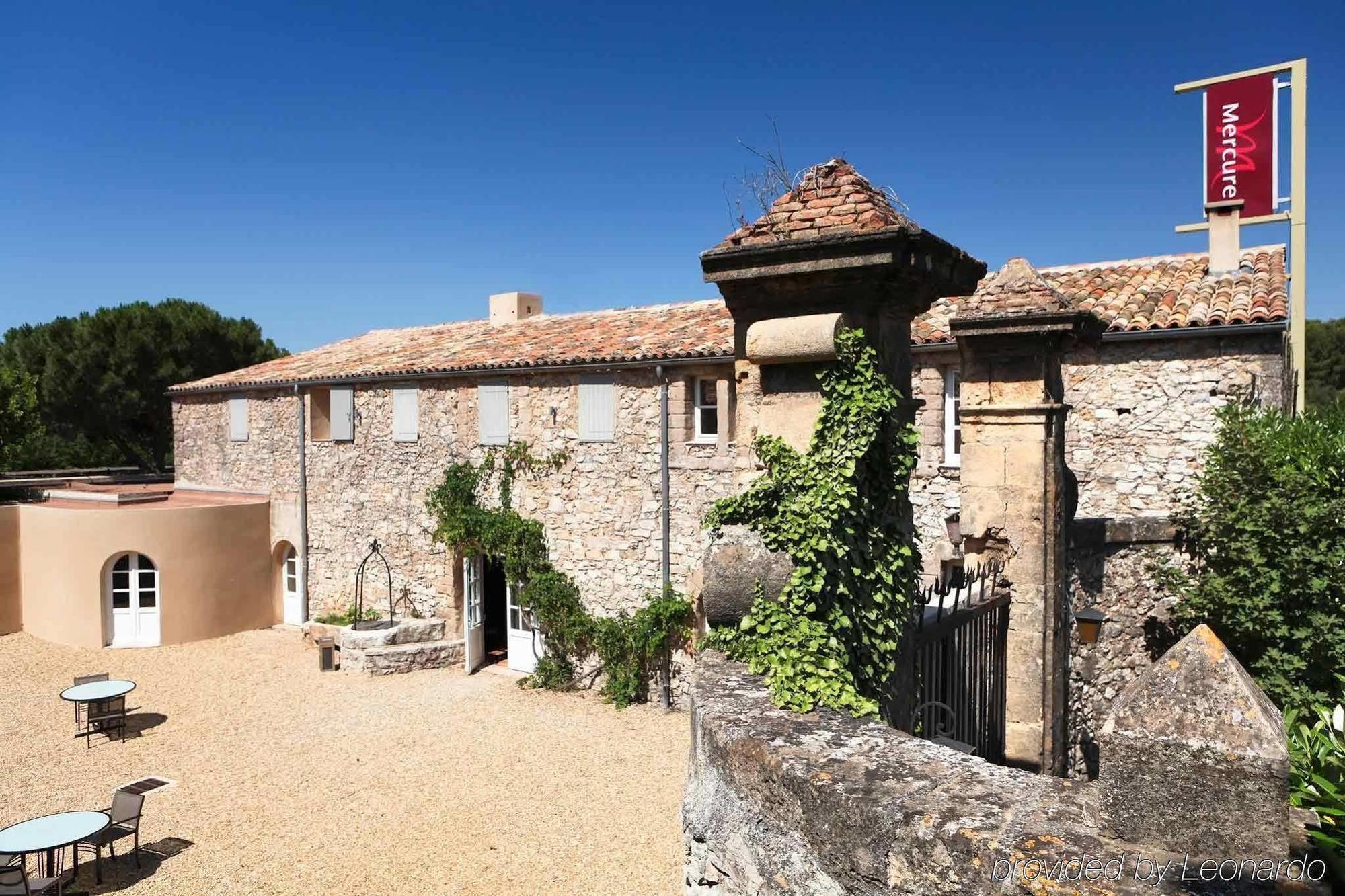 Mercure Aix-En-Provence Sainte-Victoire Chateauneuf-le-Rouge Luaran gambar
